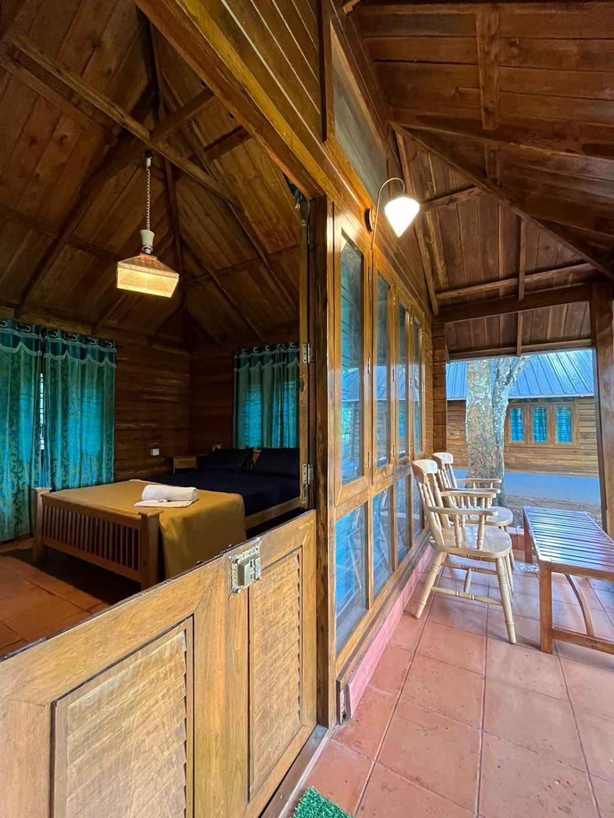 Royal Wooden Villa Mananthavady Extérieur photo