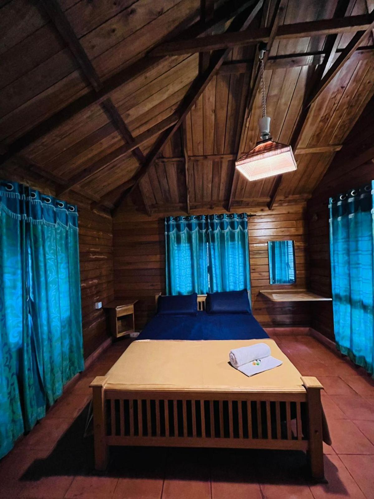 Royal Wooden Villa Mananthavady Extérieur photo
