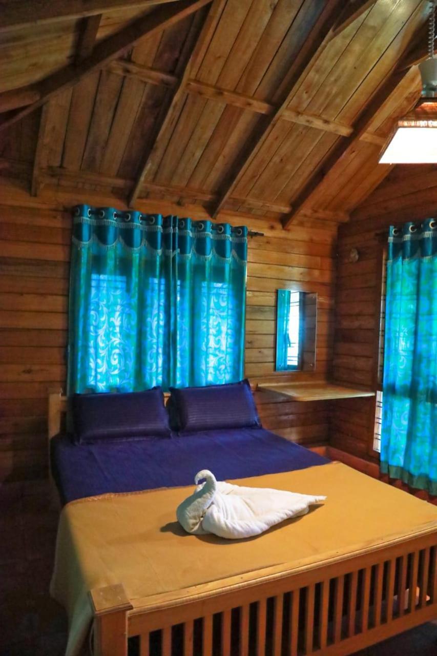 Royal Wooden Villa Mananthavady Extérieur photo